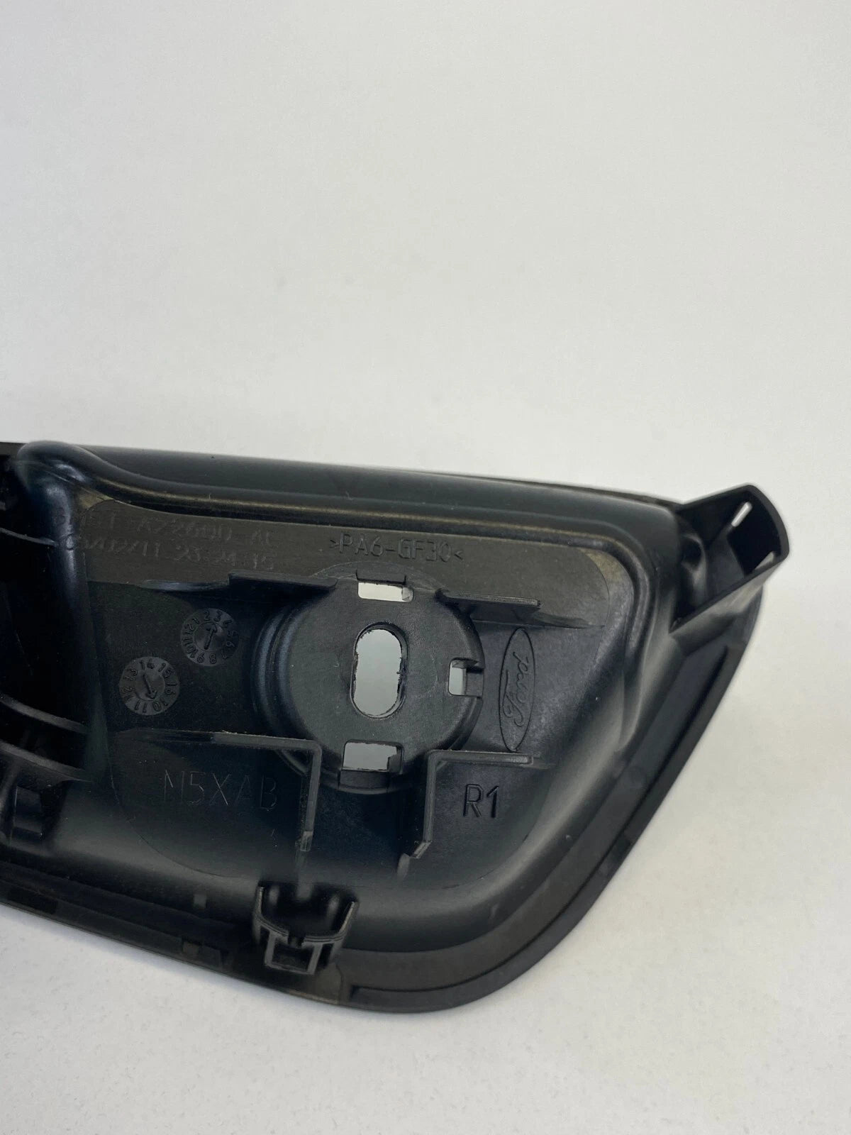 2012-2018 FORD FOCUS REAR RIGHT SIDE DOOR INTERIOR DOOR HANDLE BM51A22600 OEM