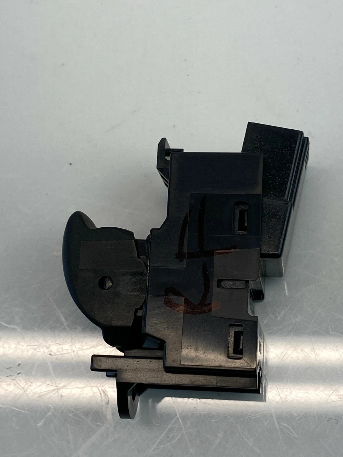 2011-2018 VOLVO S60 FRONT RIGHT PASSENGER SIDE WINDOW CONTROL SWITCH 31272012
