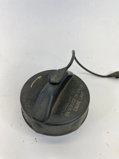 02 03 04 05 06 07 JEEP LIBERTY 3.7L FUEL FILLER DOOR TANK CAP GAS LID COVER OEM