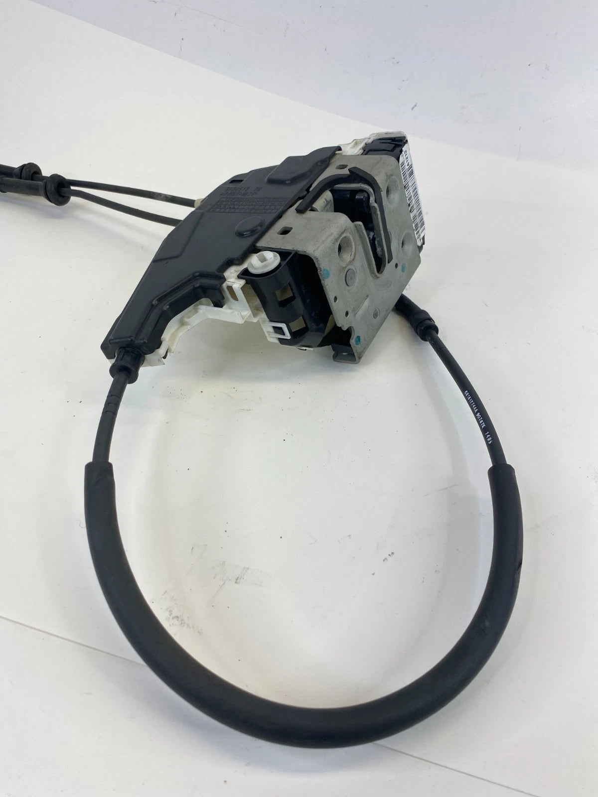 2015-2017 CHRYSLER 200 REAR PASSENGER DOOR LOCK LATCH ACTUATOR 04589914AD OEM