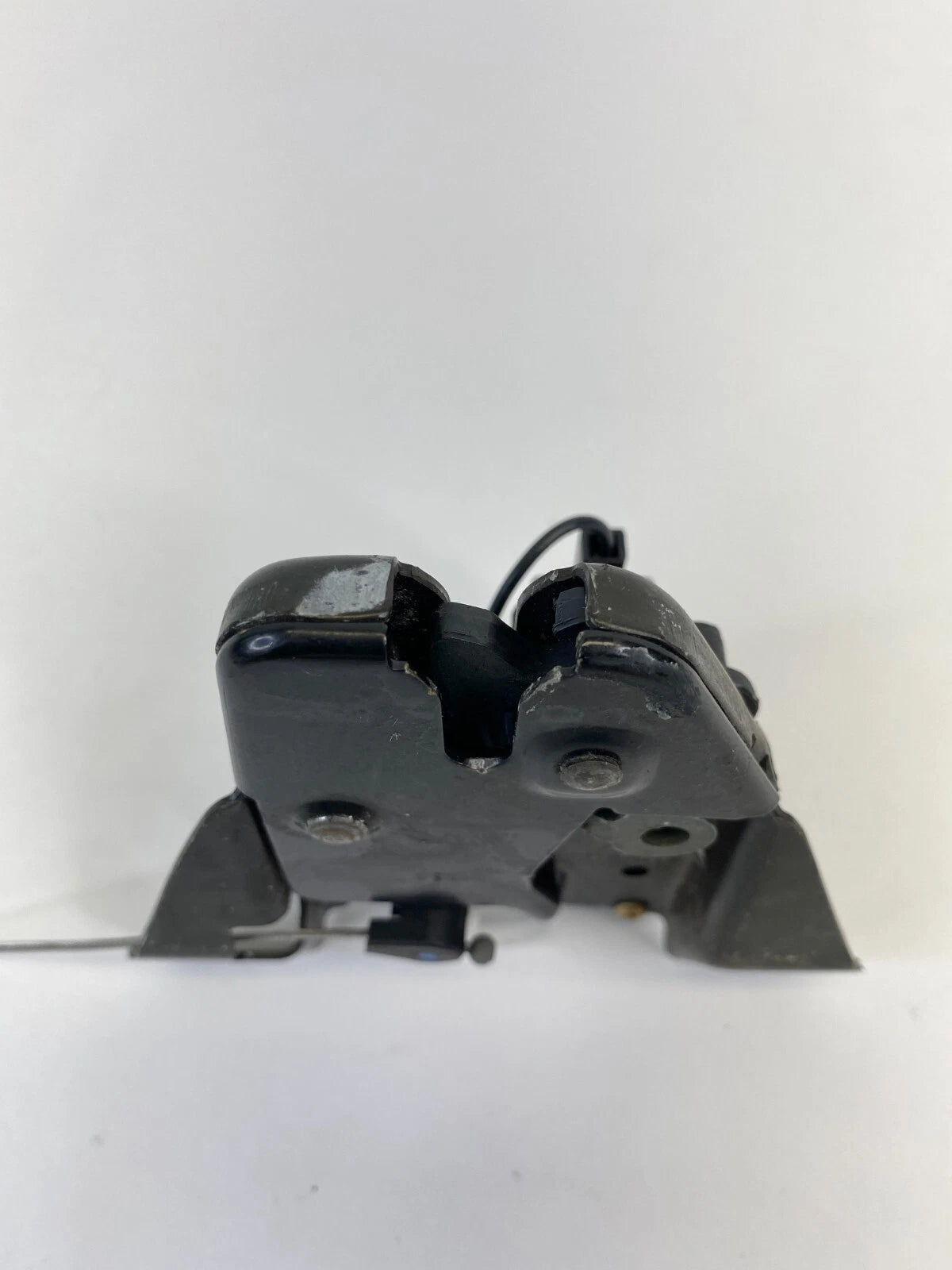 2005 2006 2007 CHRYSLER 300 SEDAN REAR TRUNK LOCK LATCH ACTUATOR RELEASE OEM