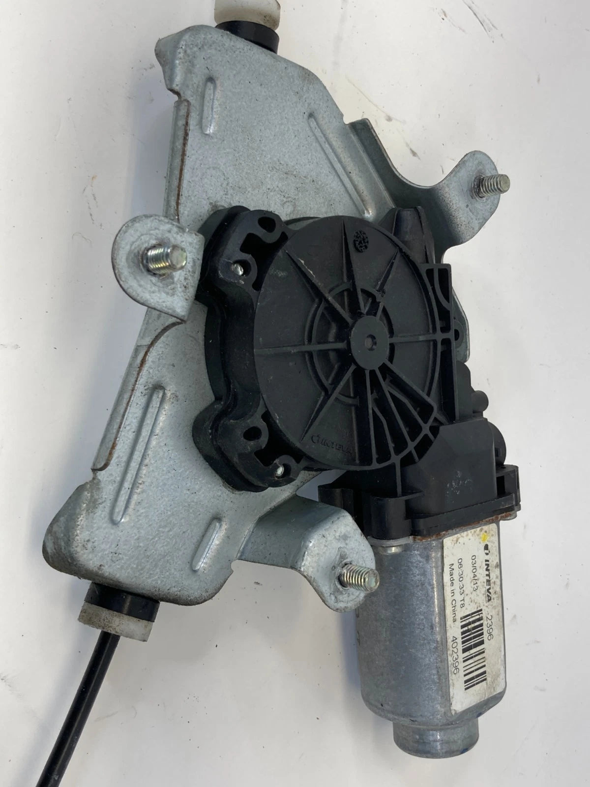 2012-2017 Hyundai Accent SEDAN Front Right Side Door Window Regulator W/ Motor