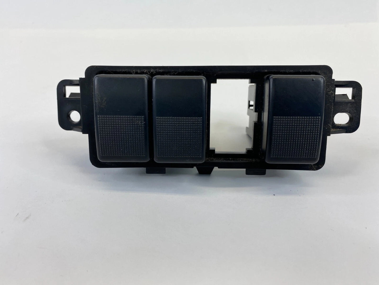 2004 2005 2006 MAZDA MPV DASH LEFT DRIVER SIDE SWITCH PANEL TRIM BEZEL OEM