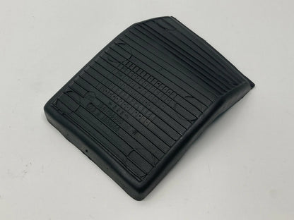 2001-2005 VW VOLKSWAGEN PASSAT DASH MAT INSERT RUBBER COMPARTMENT B1858166 OEM