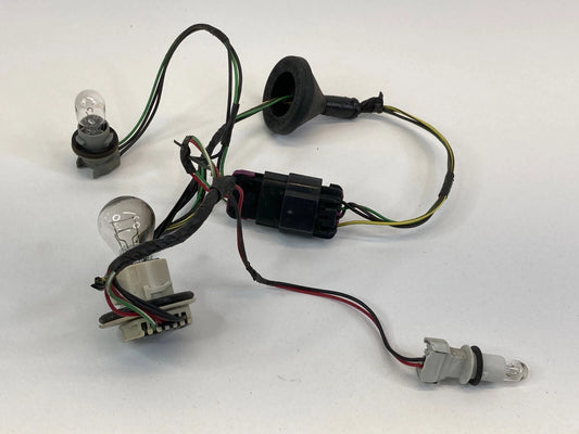 2010-2015 CHEVROLET EQUINOX REAR TRUNK TAIL LIGHT TAILLIGHT WIRING HARNESS OEM