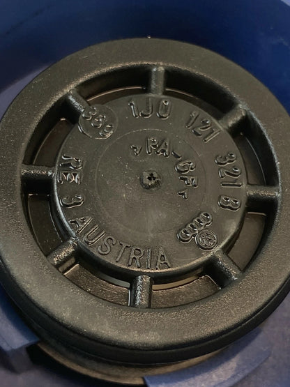 98-03 VW NEW BEETLE ENGINE COOLANT EXPANSION RADIATOR TANK LID CAP 1J0121321B