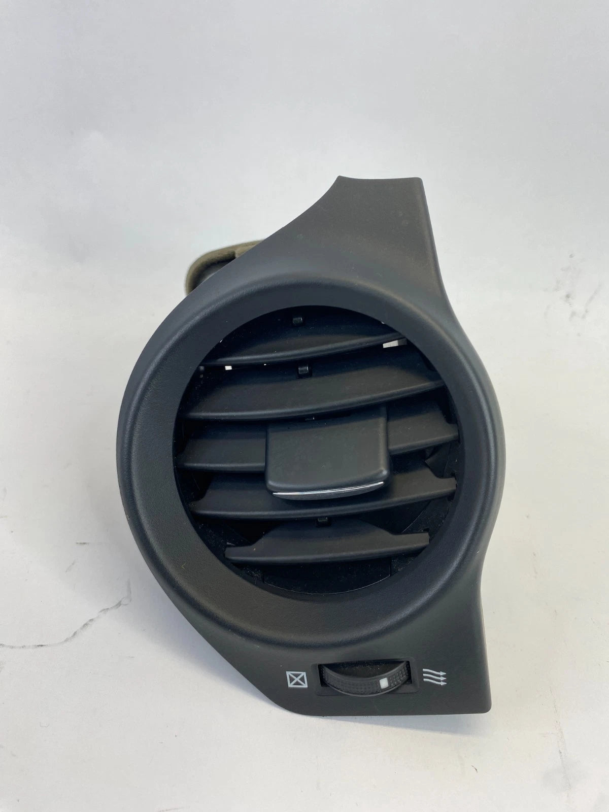 2006-2013 LEXUS IS250 RIGHT SIDE INSTRUMENT PANEL OUTER AIR VENT GRILLE ASSY OEM