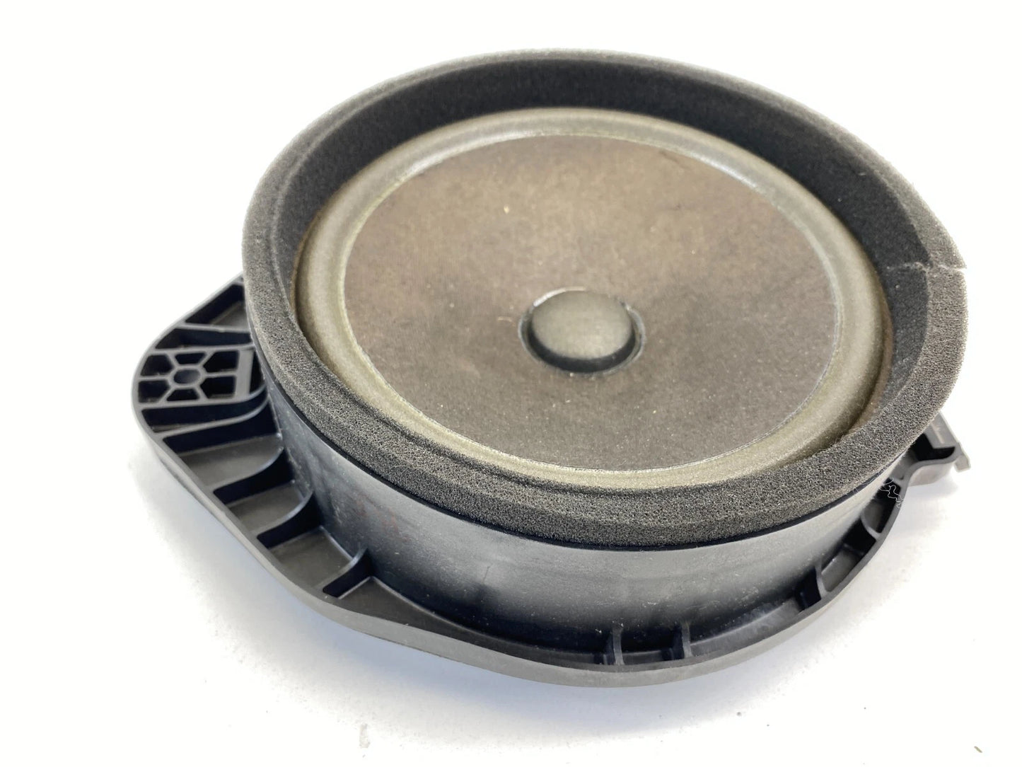 2013-2015 CHEVROLET MALIBU FRONT RIGHT PASSENGER DOOR SPEAKER AUDIO OEM