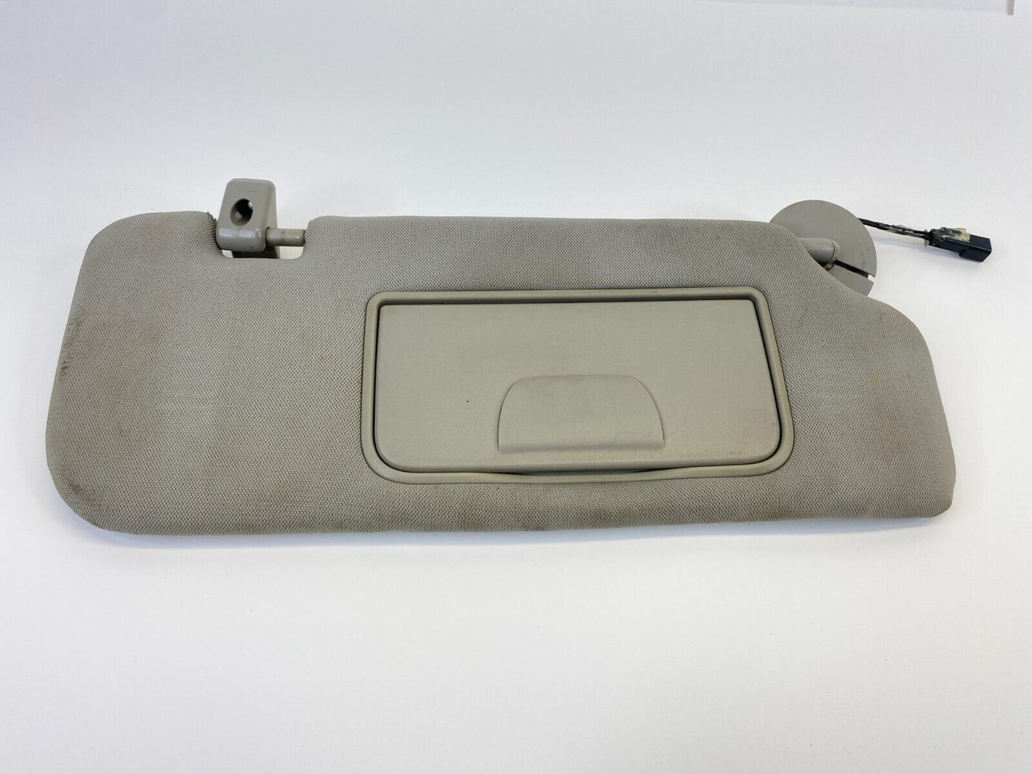 2012-2015 Chevrolet Captiva Sport Front Right Side Sunvisor Sun Visor Shade OEM