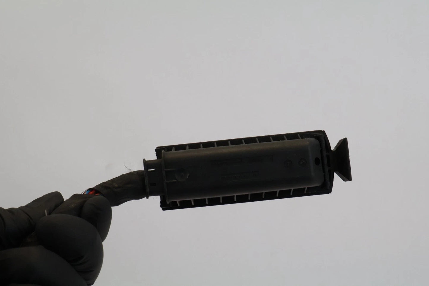 09 10 BMW 535I XDRIVE 2008 535XI 3.0L AWD ABS ANTI BRAKE PUMP PLUG CONNECTOR OEM