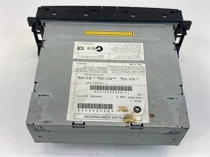 2009 2010 Volkswagen Routan Radio Receiver AM/FM CD Assembly 68050442AC OEM