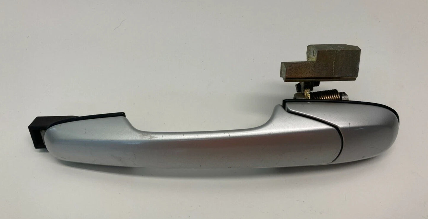 2003-2007 SUZUKI AERIO SEDAN REAR LEFT SIDE EXTERIOR DOOR HANDLE ASSEMBLY OEM