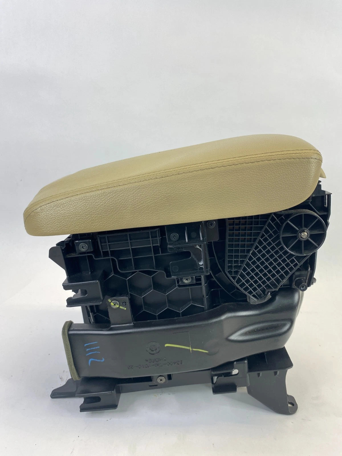 2008-2012 HONDA ACCORD CENTER CONSOLE ARMREST COVER LID STORAGE COMPARTMENT OEM