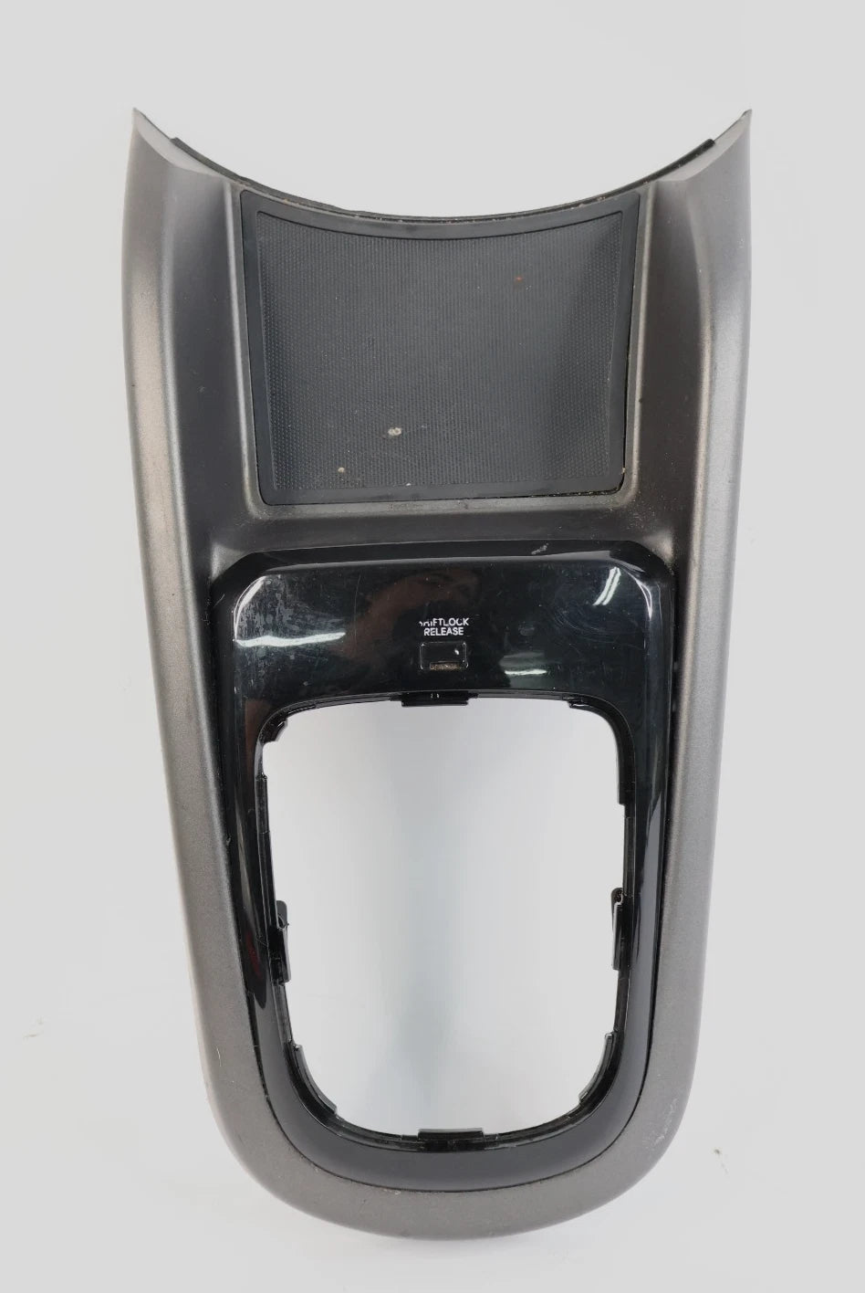 2012 2013 KIA SOUL CENTER CONSOLE SHIFT SHIFTER SURROUND BEZEL 84651-2KA01 OEM