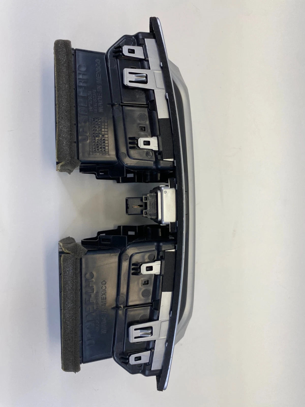2016-2019 NISSAN SENTRA CENTER DASH AC AIR VENT BEZEL HAZARD SWITCH SP17824 OEM