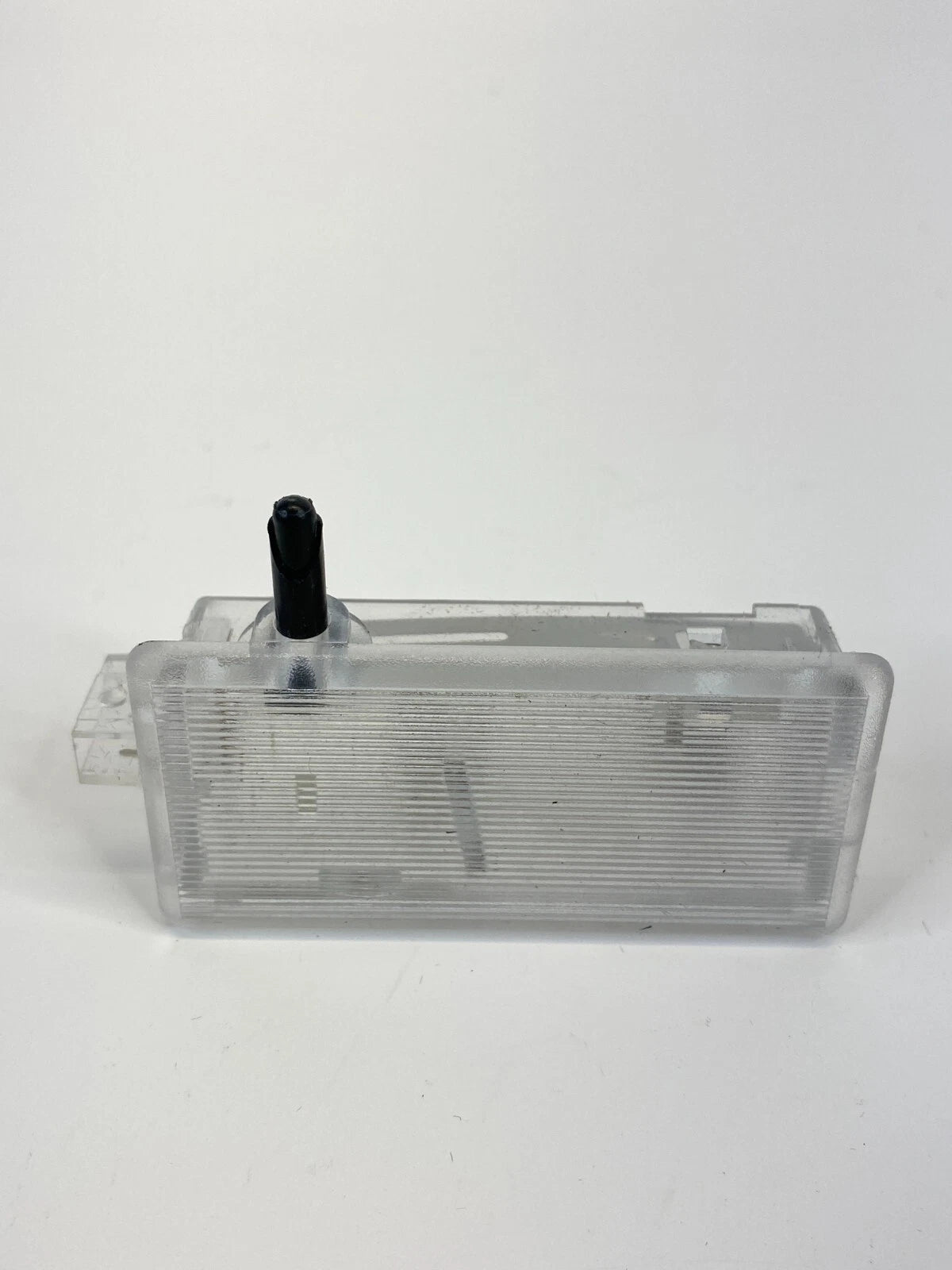 2003-2009 LAND ROVER RANGE ROVER GLOVE BOX INTERIOR LIGHT LAMP OEM 63318364920