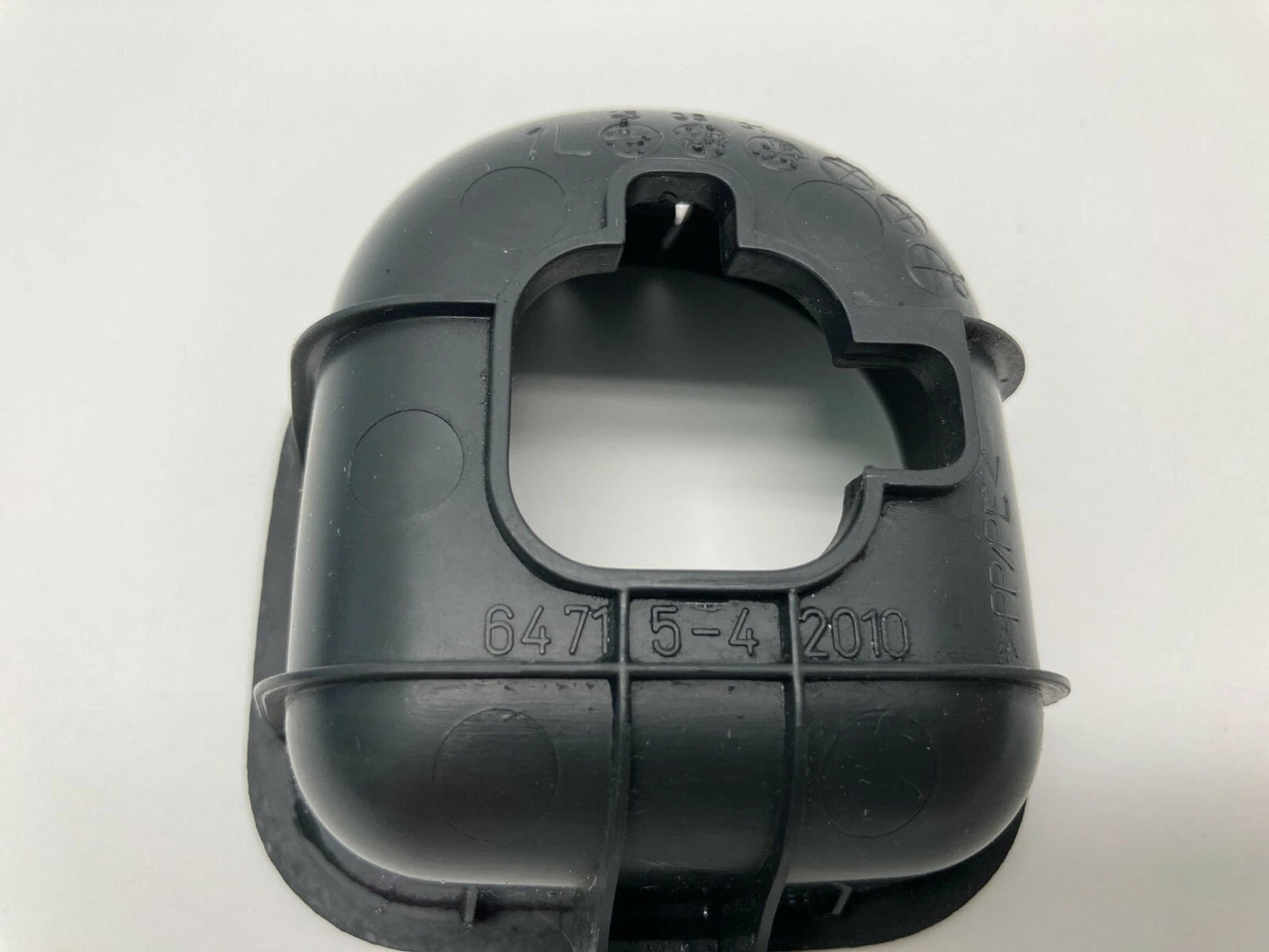 06-12 TOYOTA RAV4 REAR DOOR TAILGATE TRUNK TRIM CAP COVER LEFT 64715-42010