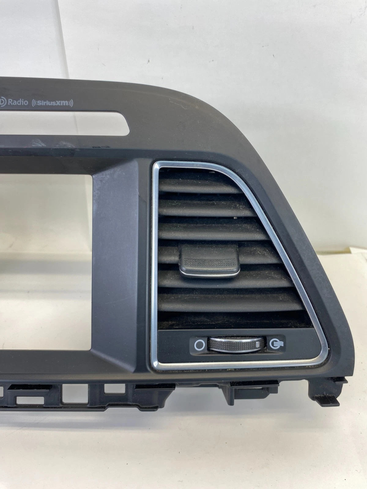 2015-2017 HYUNDAI SONATA UPPER DASH BEZEL SPEDOMETER COVER PANEL TRIM AC VENTS