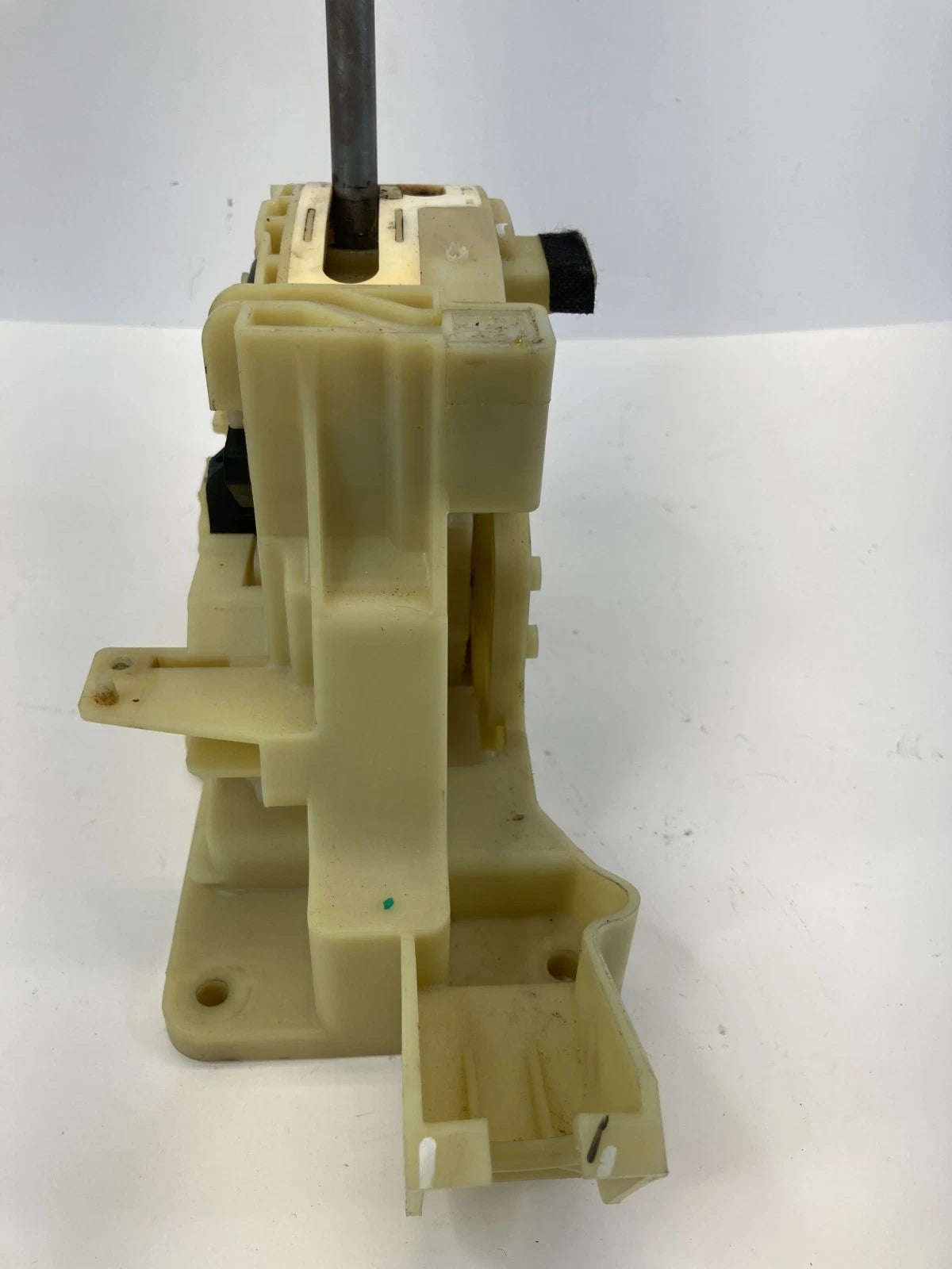 11-14 HYUNDAI SONATA AUTOMATIC TRANSMISSION GEAR FLOOR SHIFTER SHIFT LEVER OEM