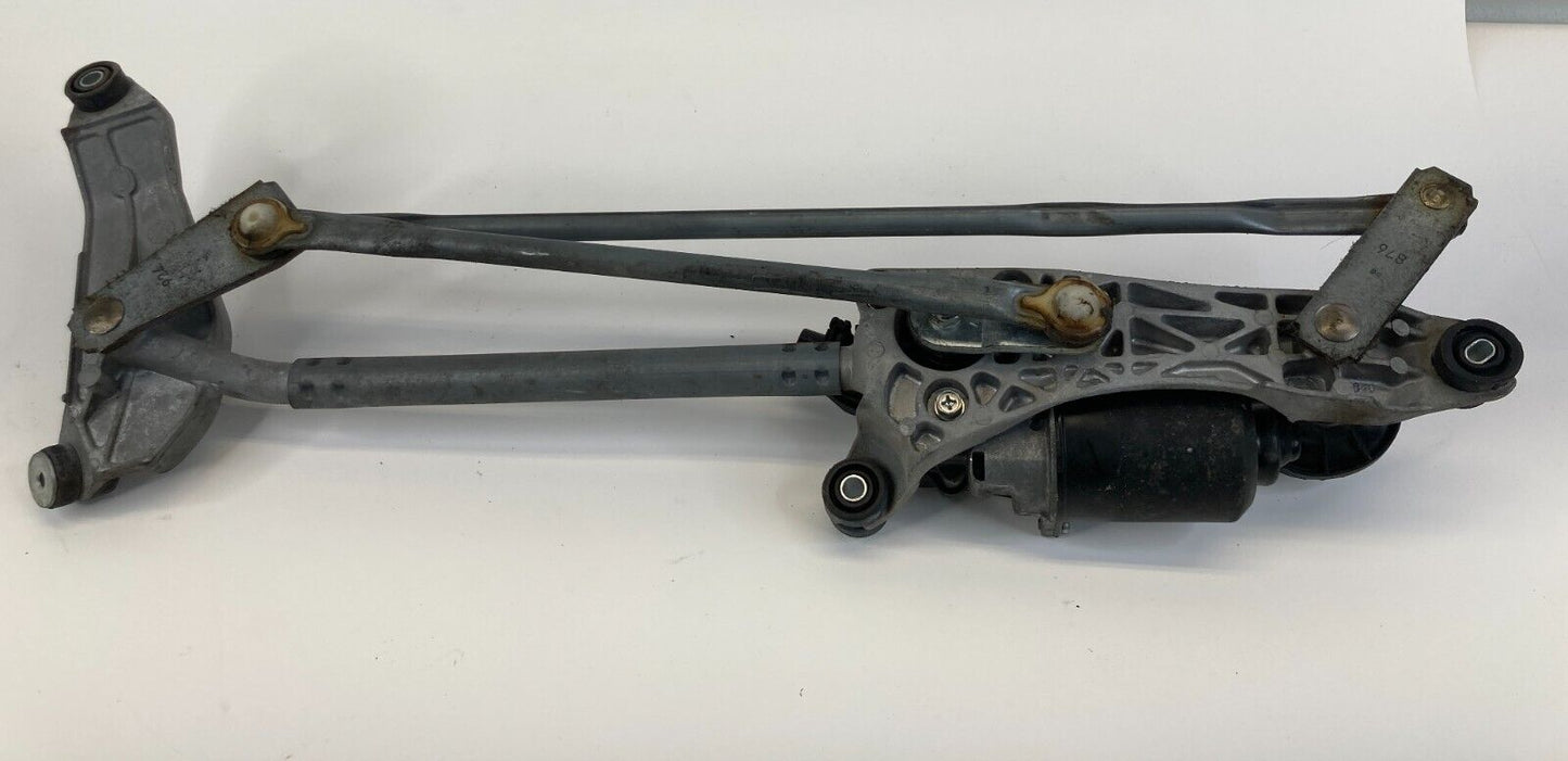 2004-2010 Toyota Sienna Front Windshield Wiper Motor & Linkage 85110-AE010