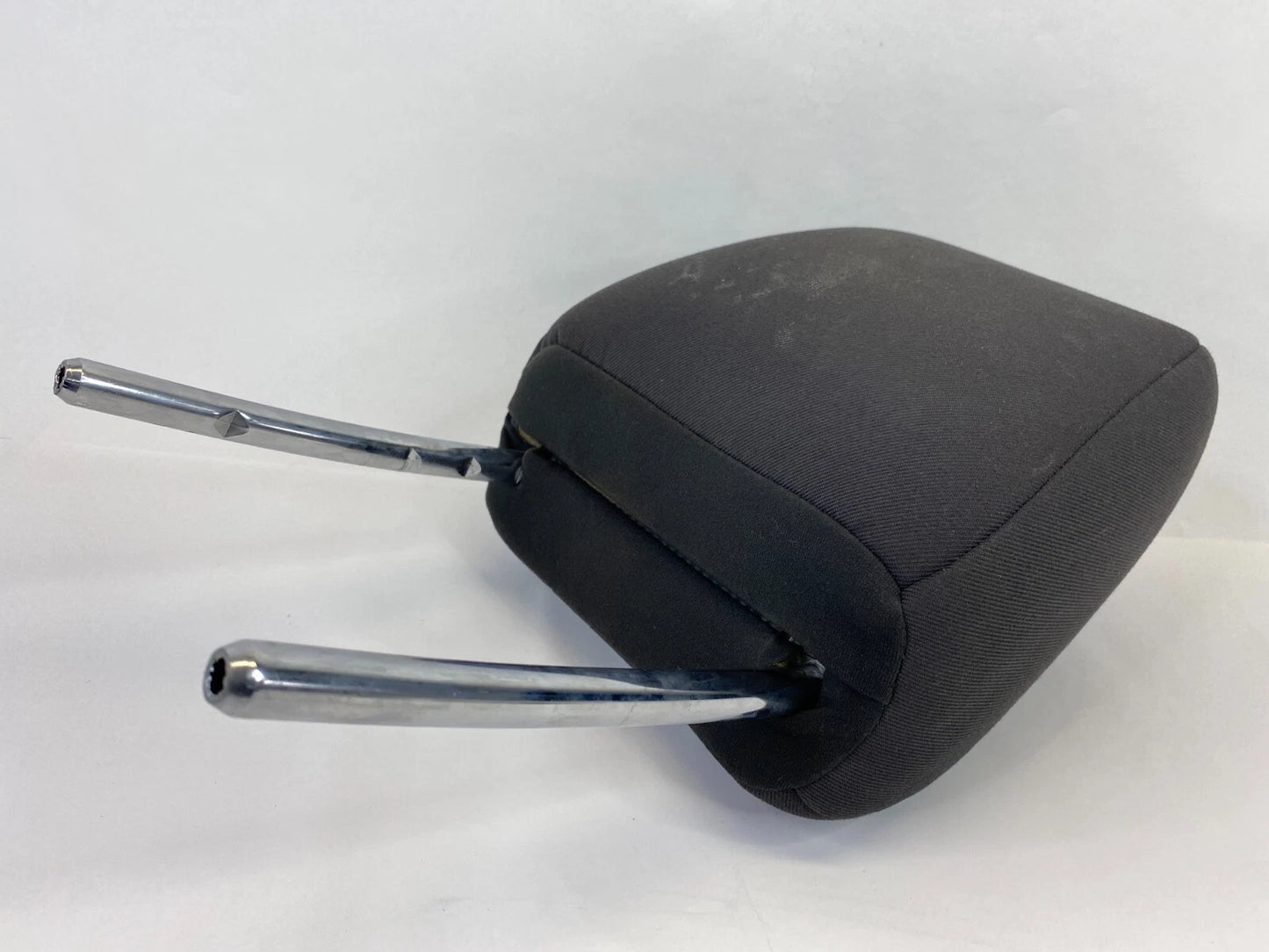2014-2019 FORD FIESTA FRONT RIGHT PASSENGER SIDE SEAT HEADREST HEAD REST OEM