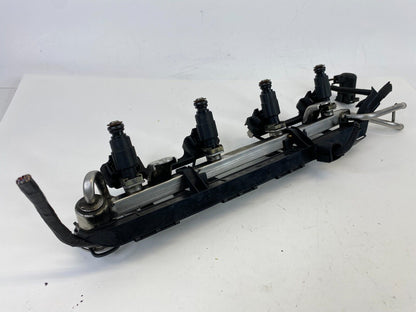 1999-2005 Volkswagen Beetle AT Fuel Injection Rail W/ Injectors 06A-133-681-B