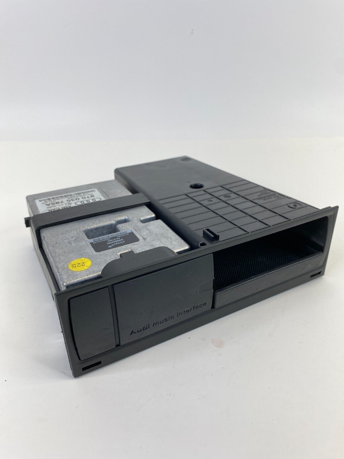 2009-2012 Audi A4 Quattro Multimedia Interface Control Module 8T0-035-785A OEM