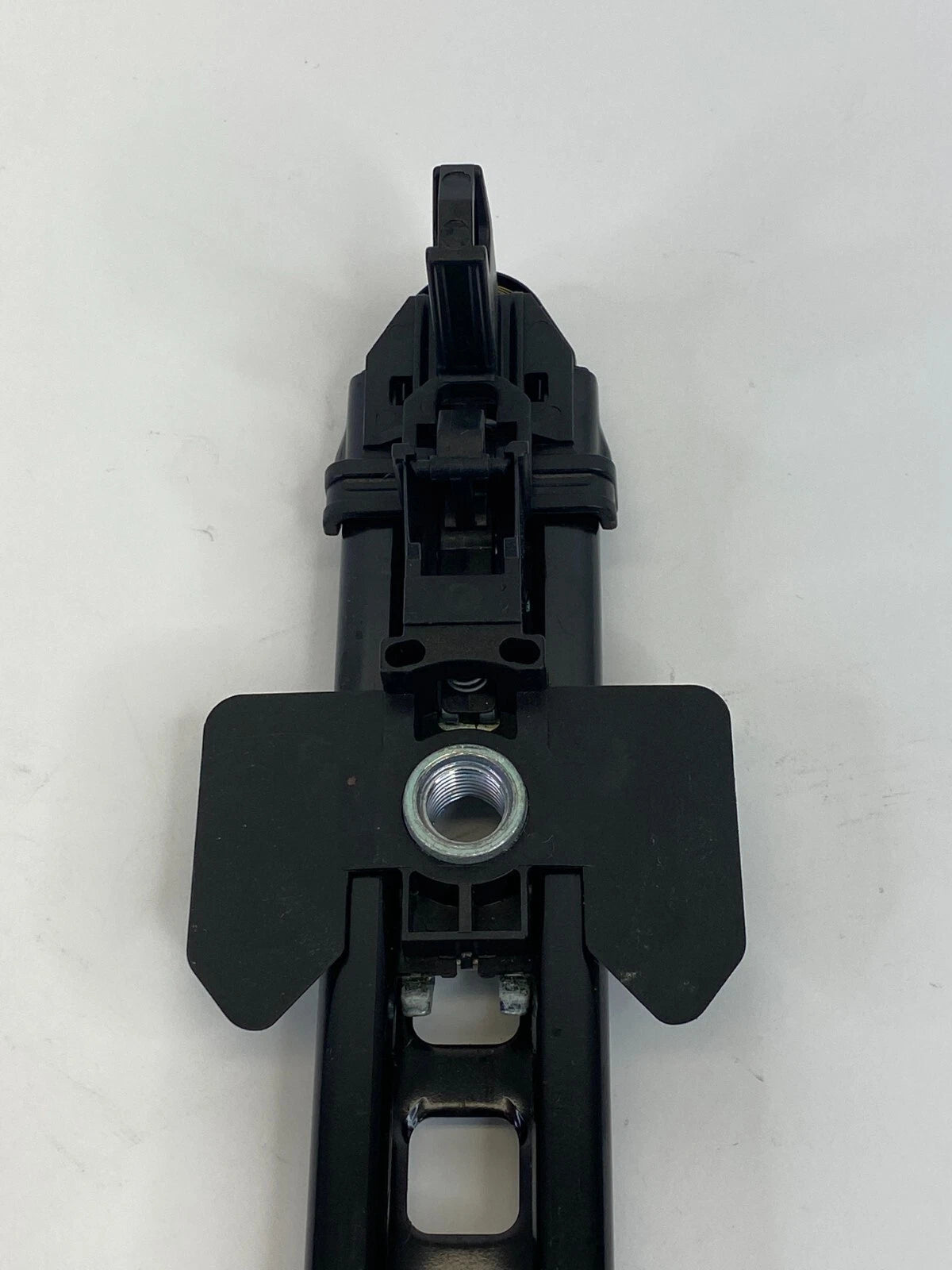 2002-2016 AUDI A4 QUATTRO FRONT LEFT SIDE SEAT BELT HEIGHT ADJUSTER 8K0857833C
