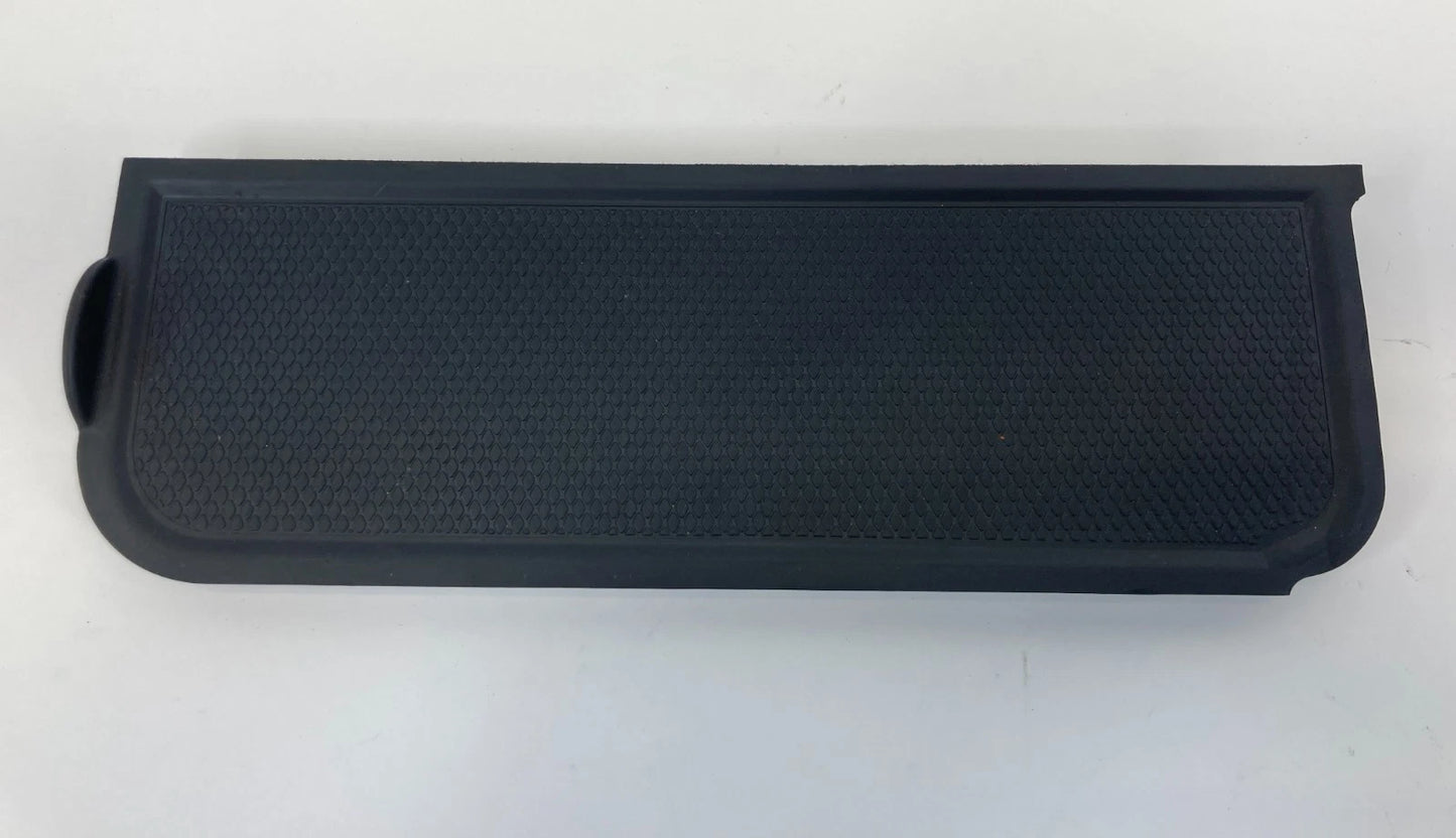 2006 MERCEDES BENZ CLS500 CENTER FRONT CONSOLE LINER RUBBER MAT A-219-680-01-68