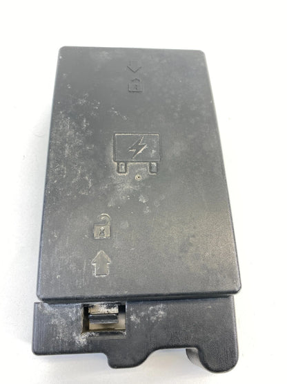 2006 GMC ENVOY 4.2L L6 ENGINE COMPARTMENT UPPER FUSE BOX CAP COVER LID 15141562