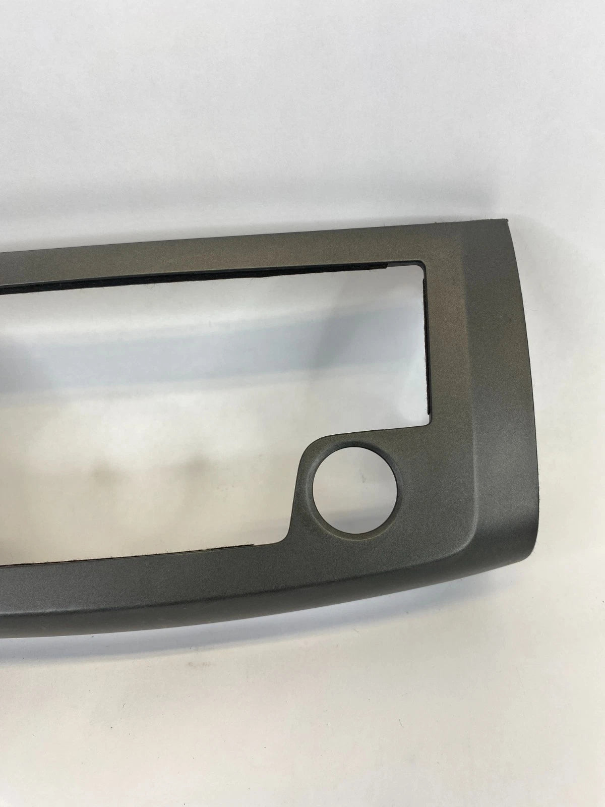 2013-2016 NISSAN SENTRA RADIO DASH BEZEL TRIM DISPLAY COVER GRAY OEM 68260-3SG1A