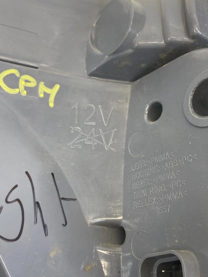 2007-2012 GMC ACADIA REAR RIGHT SIDE TAIL LIGHT OUTER TAILLIGHT LAMP OEM