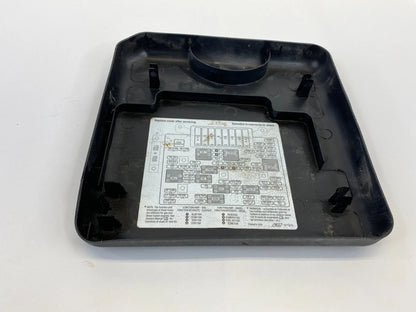 2000 GMC YUKON 5.3L 16V A/T ENGINE FUSE RELAY BOX COVER CAP LID 15770210 OEM