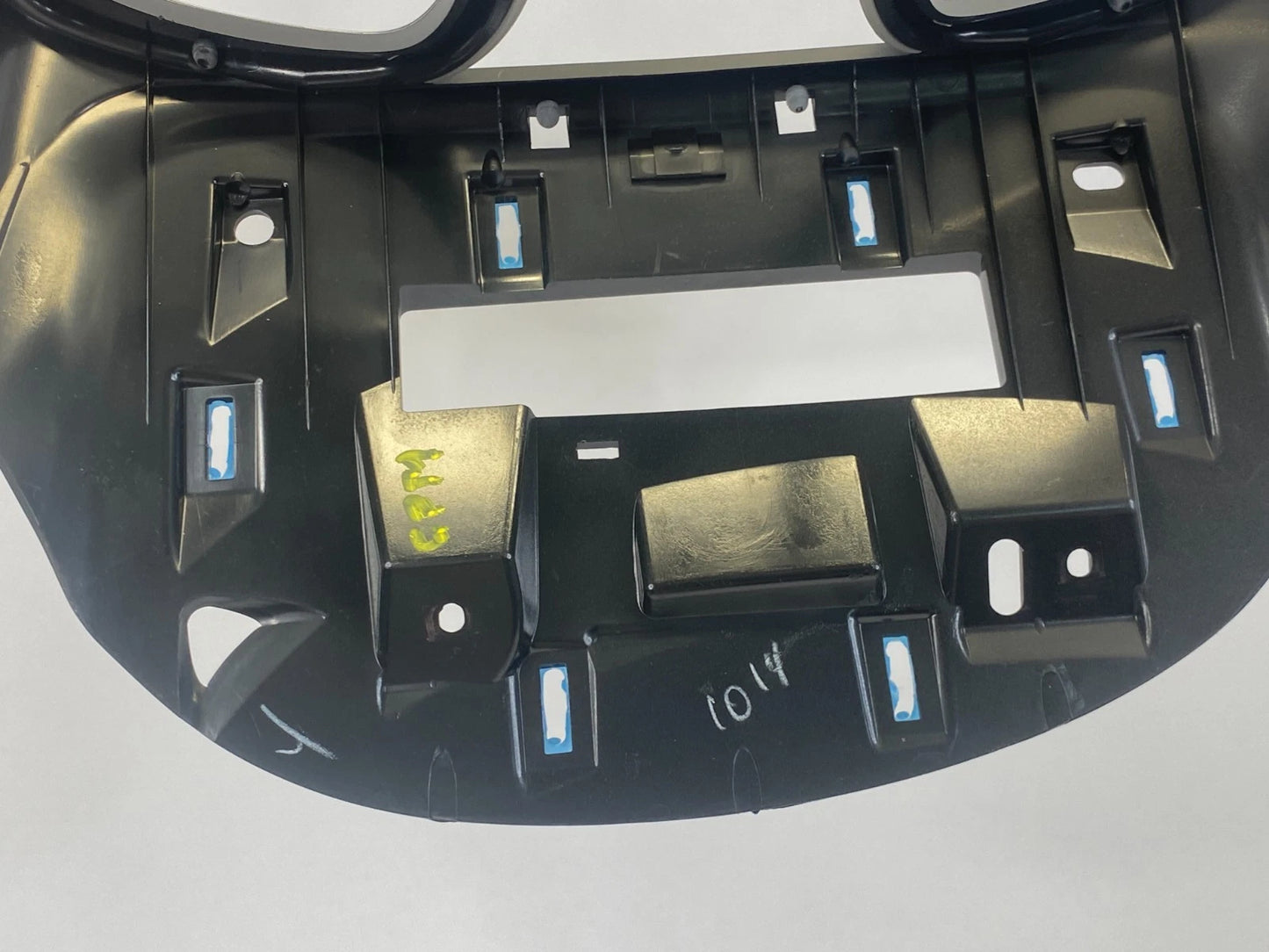 10-17 CHEVROLET EQUINOX SPEEDOMETER INSTRUMENT CLUSTER TRIM BEZEL 20873572 OEM