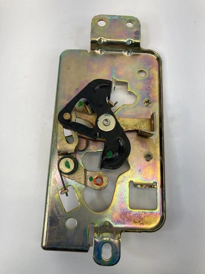 2004-2008 FORD F-150 EXTENDED CAB REAR RIGHT DOOR LOCK LATCH CENTER ACTUATOR