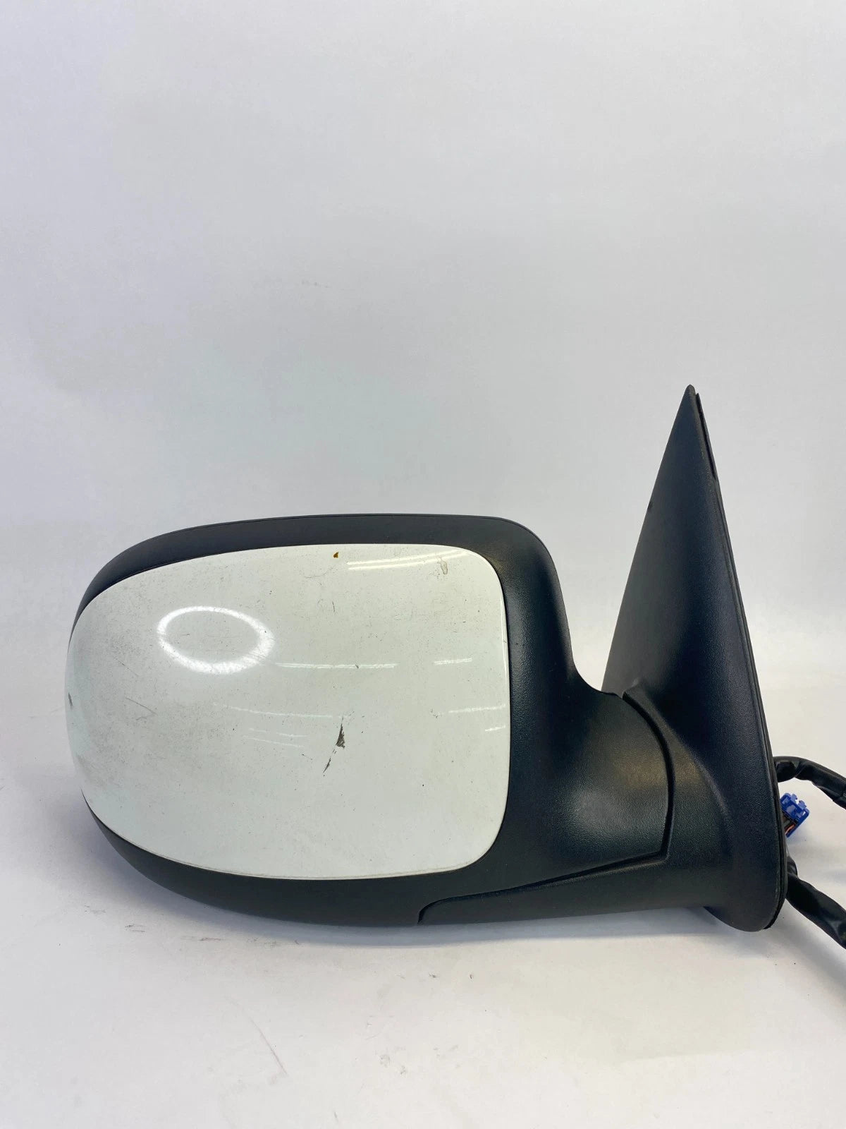 2000-2006 CHEVROLET TAHOE PASSENGER RIGHT SIDE VIEW DOOR MIRROR ASSEMBLY OEM