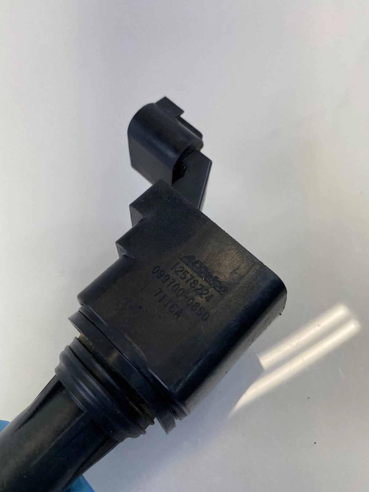 07-10 SATURN VUE 11-17 BUICK REGAL 2.4L IGNITION COIL IGNITOR ASSY 12578224 OEM