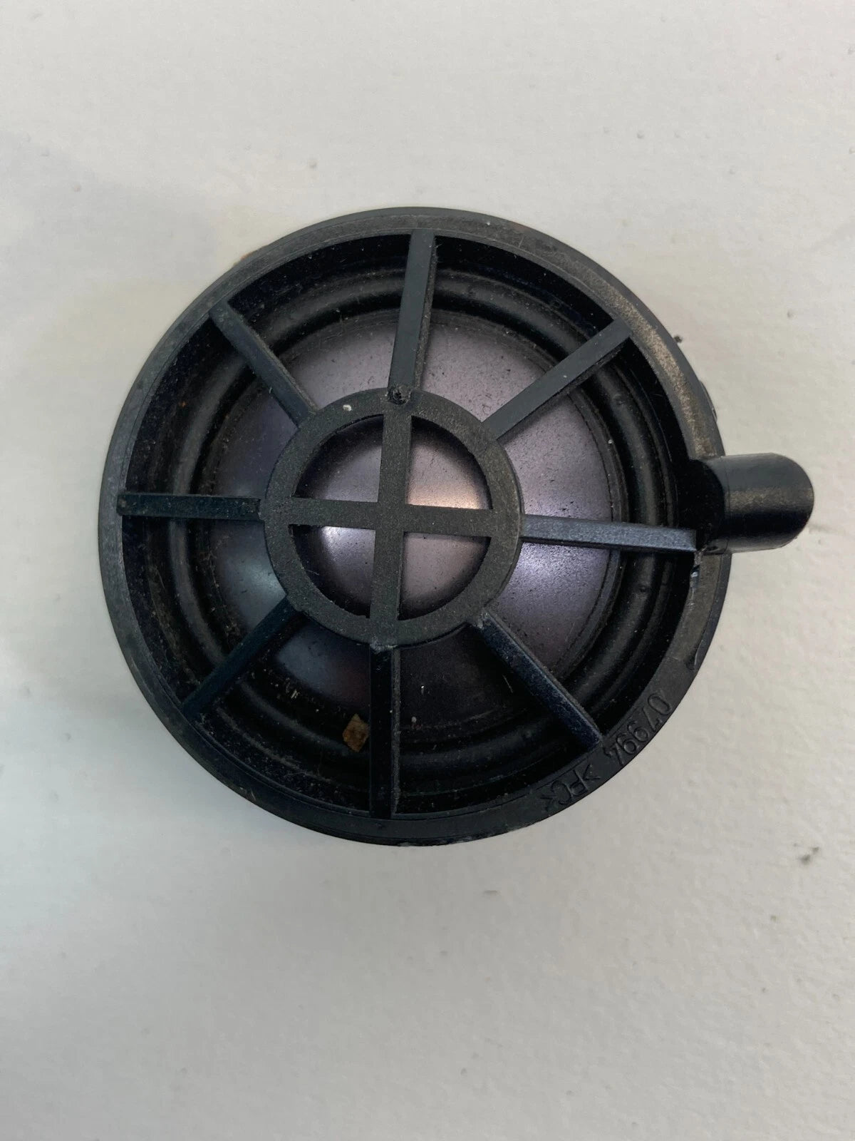 2003-2009 MERCEDES BENZ E320 SEDAN 4-DR FRONT DOOR TWEETER SPEAKER A2118202702