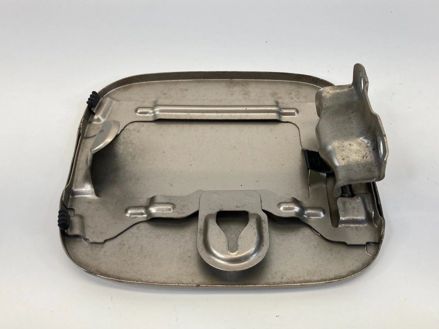 03-05 HONDA ACCORD SEDAN FUEL FILLER DOOR GAS LID COVER YR538M DESERT MIST OEM