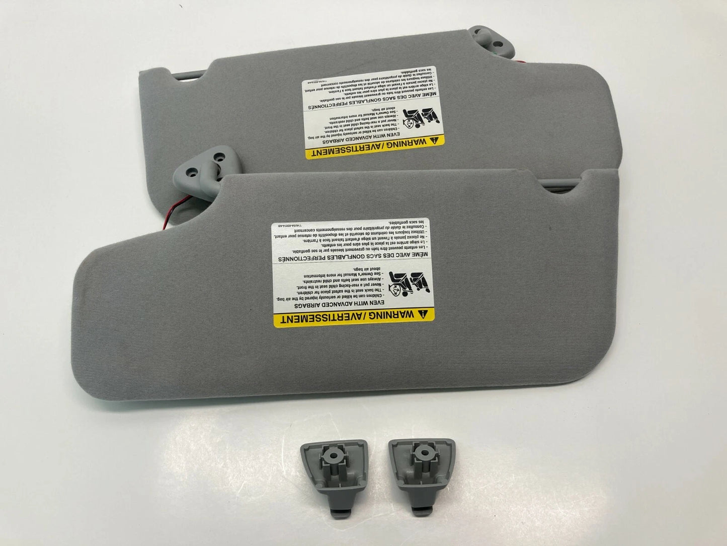 2005-2007 FORD FREESTYLE DRIVER & PASSENGER SUNVISOR LEFT & RIGHT SUN VISOR SET
