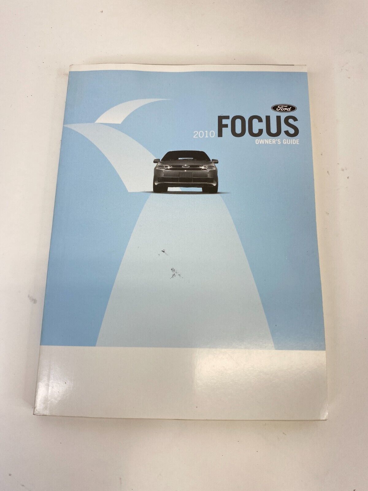 2010 Ford Focus Owners Manual Reference Guide Warranty Information Set w/ Case