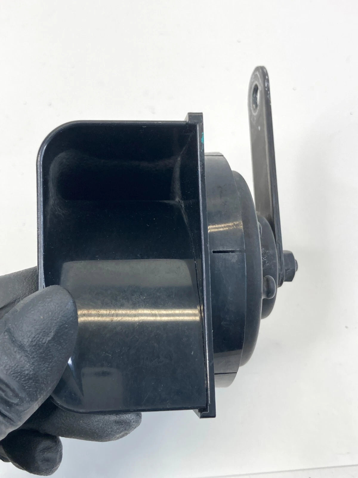2011-2017 HONDA ODYSSEY LOW NOTE ALARM SIGNAL HORN ASSEMBLY UNIT E358948 OEM