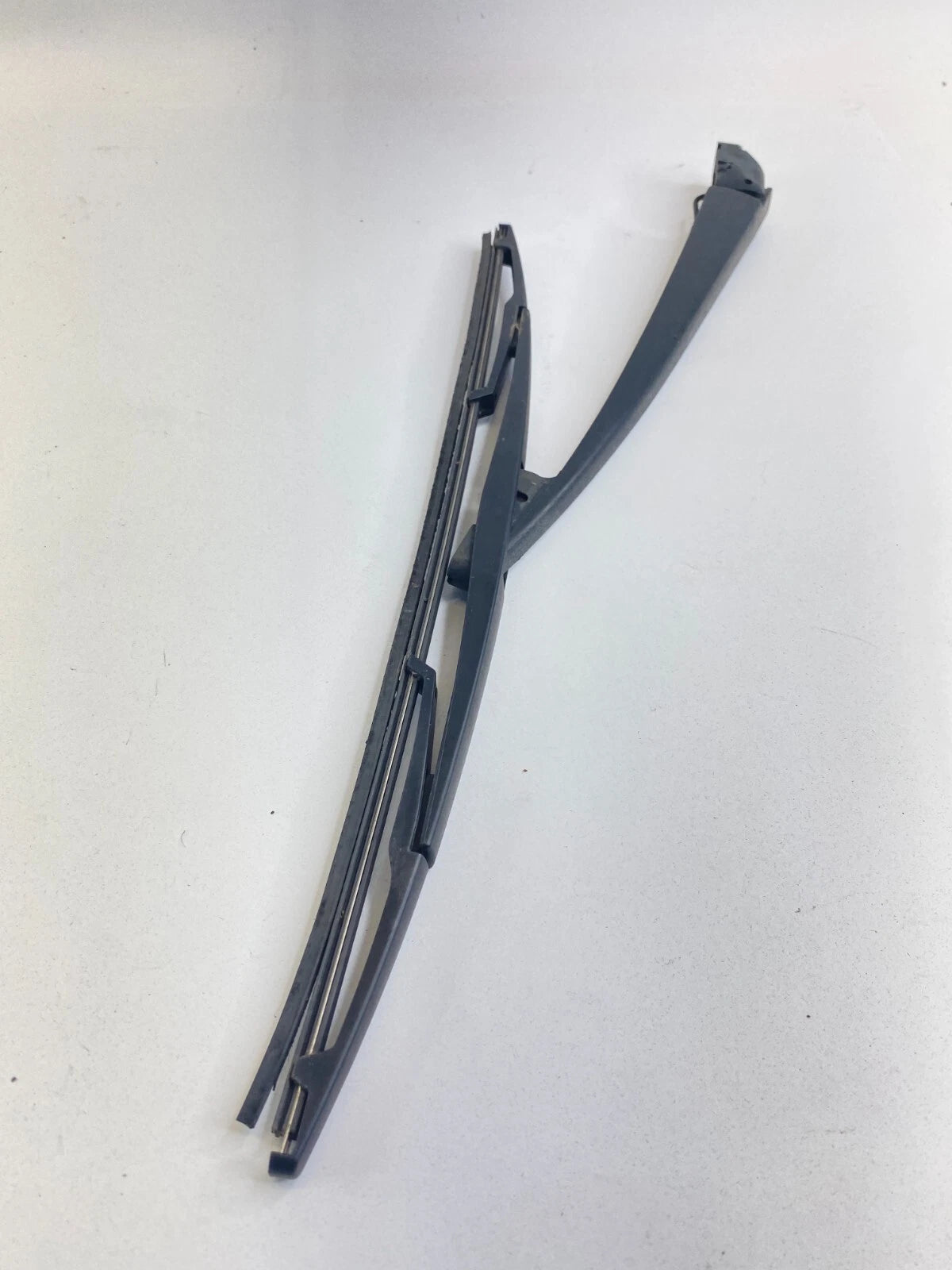 2005-2011 HONDA ODYSSEY SPORT REAR BACK GLASS WIPER WASHER ARM ASSEMBLY OEM