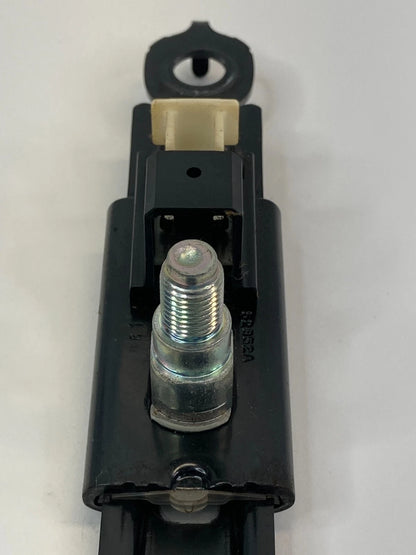 2007-2011 TOYOTA CAMRY SDN FRONT RIGHT PASSENGER SIDE SEAT BELT HEIGHT ADJUSTER