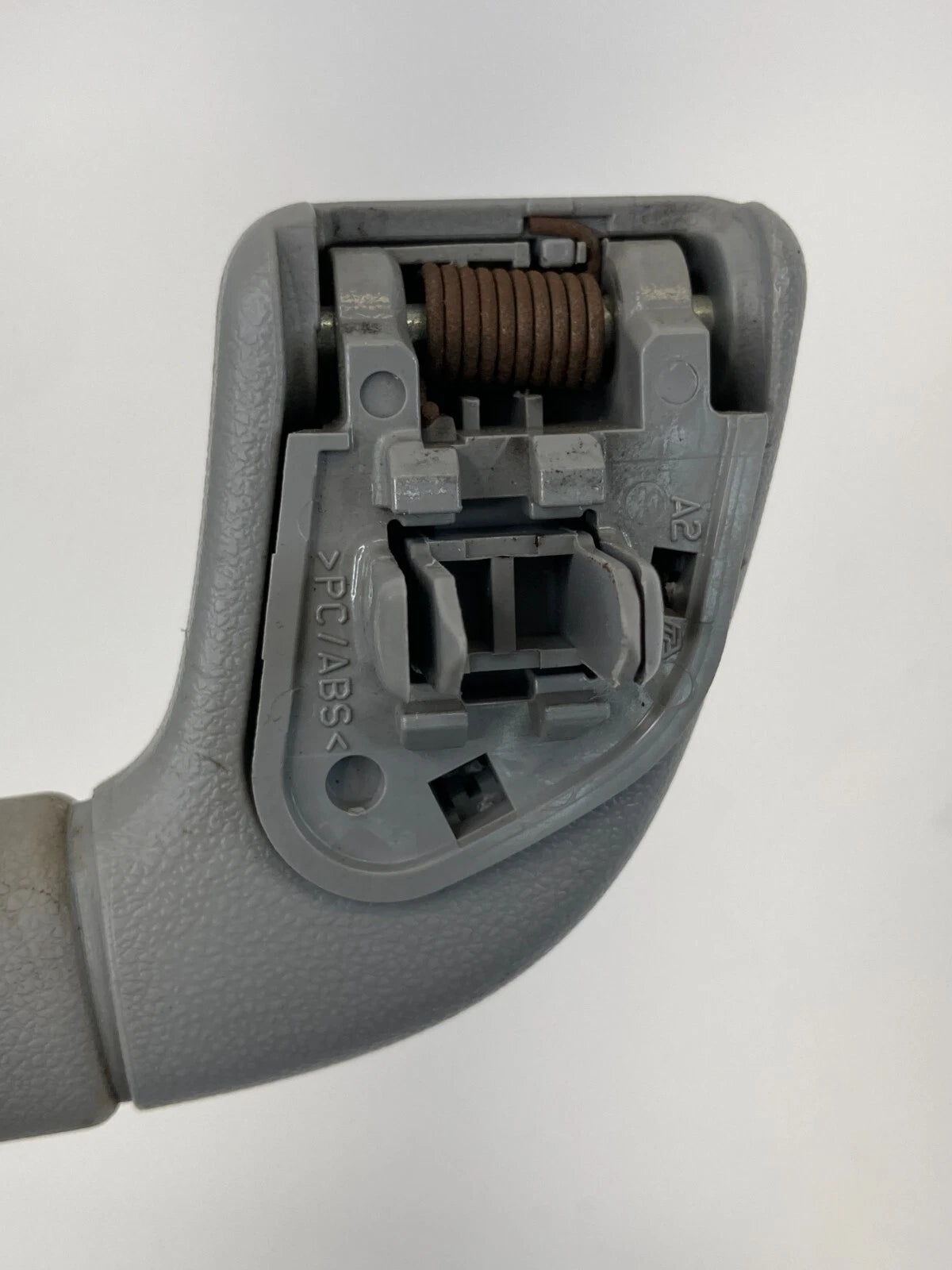 2007-2011 TOYOTA CAMRY REAR RIGHT SIDE ROOF INTERIOR GRAB GRIP HANDLE OEM