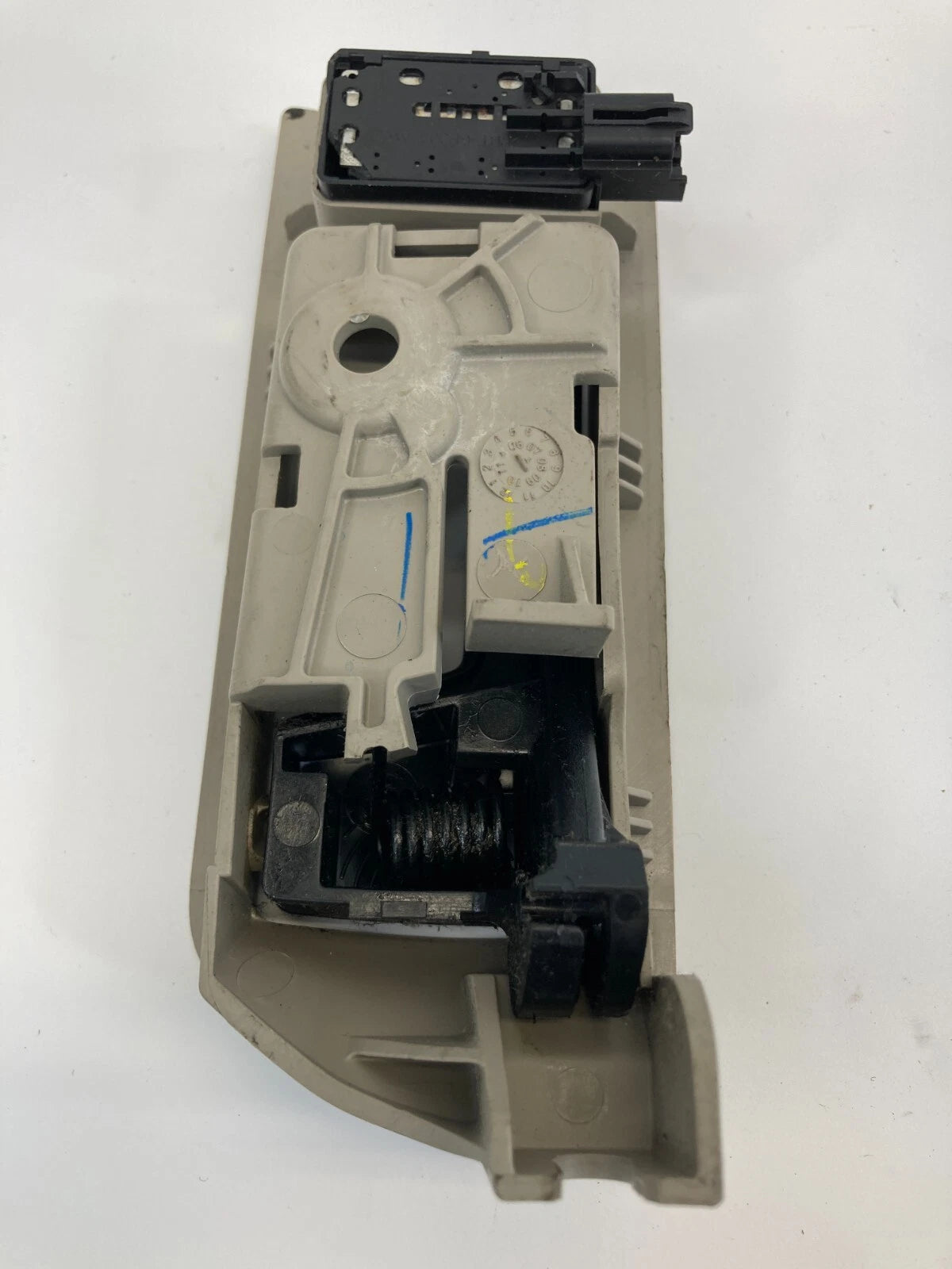 2008-2012 FORD ESCAPE FRONT RIGHT SIDE INTERIOR DOOR HANDLE 8L84-7822600-A OEM