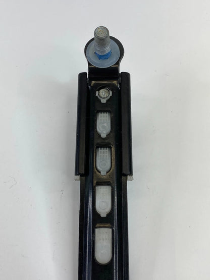 2007-2010 DODGE NITRO FRONT RIGHT SIDE SEAT BELT HEIGHT ADJUSTER 52029356AC OEM