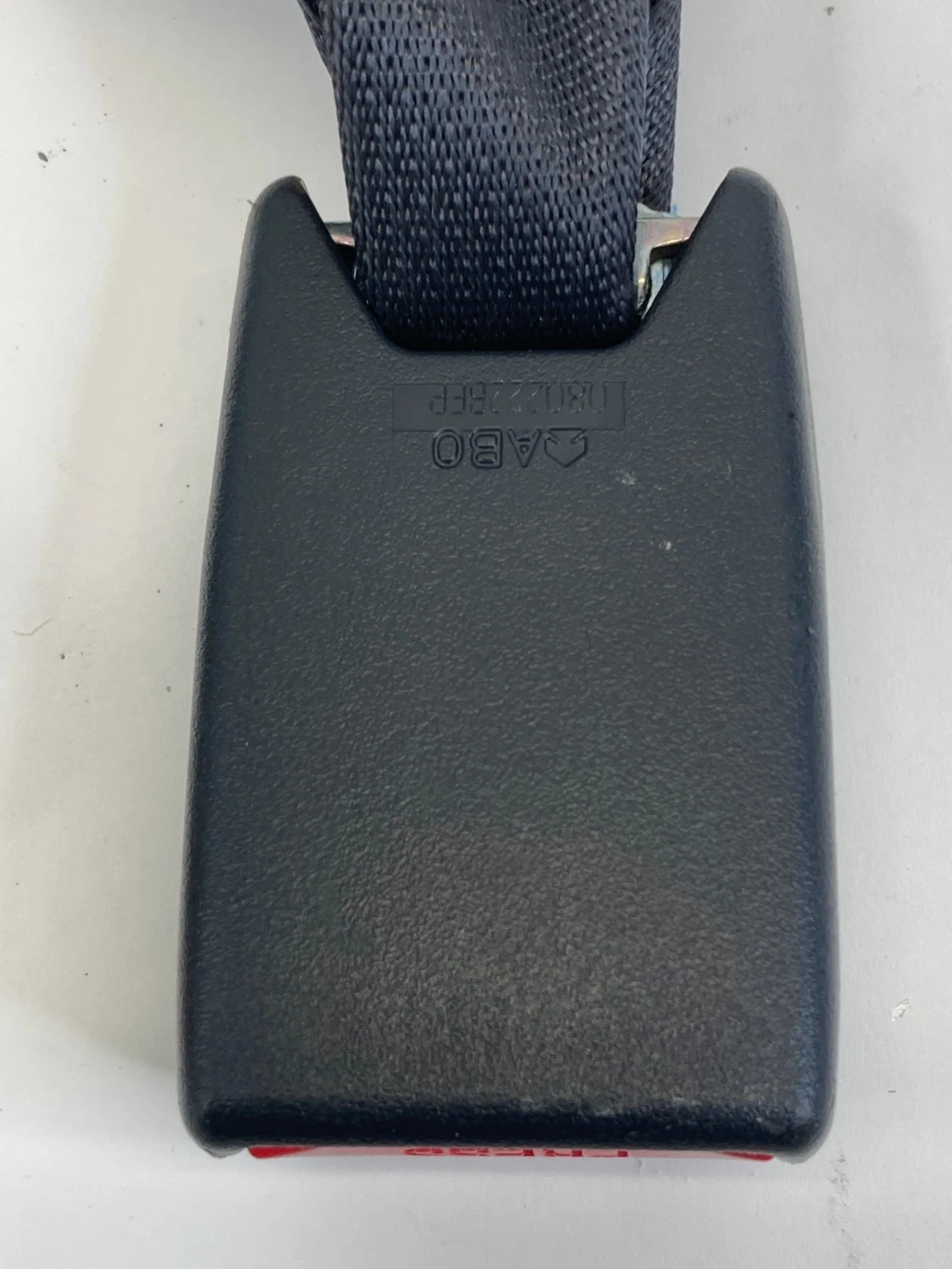 05-10 SCION TC REAR CENTER MIDDLE SEAT BELT BUCKLE RECEIVER SET RECEPTACLE OEM