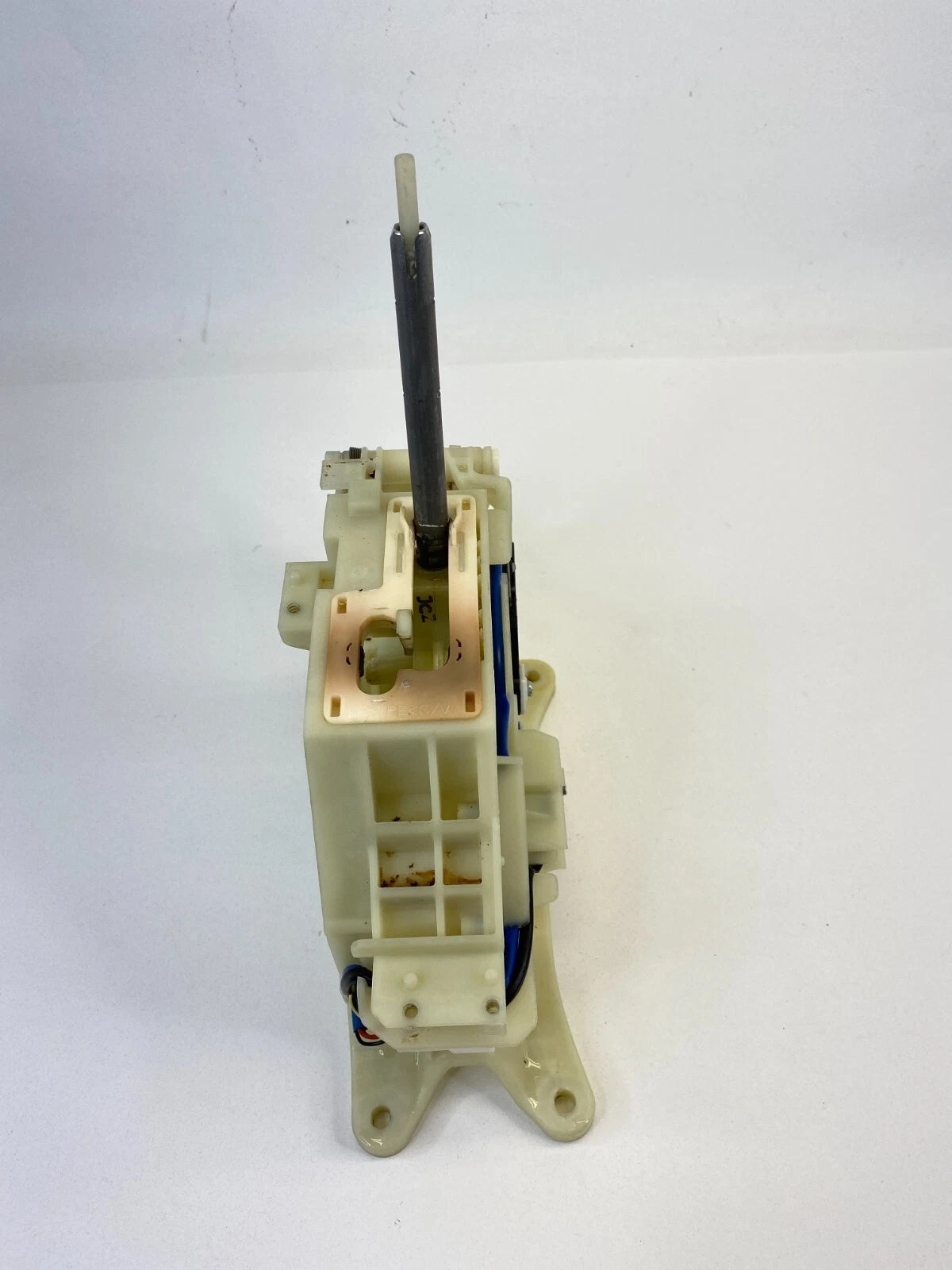 2015-2017 HYUNDAI SONATA A/T TRANSMISSION GEAR FLOOR SHIFTER SHIFT SELECTOR OEM