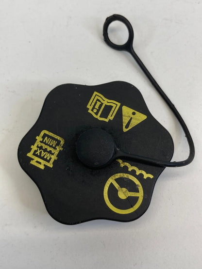 2001-2007 FORD ESCAPE POWER STEERING FLUID RESERVOIR BOTTLE TANK CAP COVER OEM